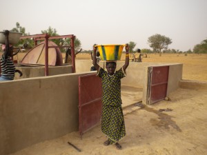 autre porteuse d'eau